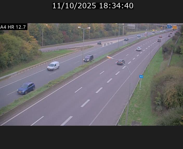 <h2>Traffic live webcam Luxembourg Esch sur Alzette - A4 - BK 12.7 - direction Esch-Belval</h2>