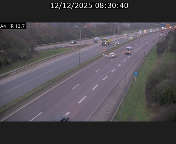 <h2>Traffic live webcam Luxembourg Esch sur Alzette - A4 - BK 12.7 - direction Esch-Belval</h2>