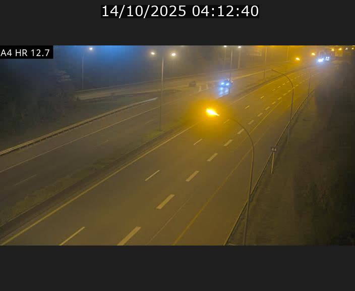 <h2>Traffic live webcam Luxembourg Esch sur Alzette - A4 - BK 12.7 - direction Esch-Belval</h2>
