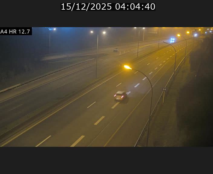 <h2>Traffic live webcam Luxembourg Esch sur Alzette - A4 - BK 12.7 - direction Esch-Belval</h2>