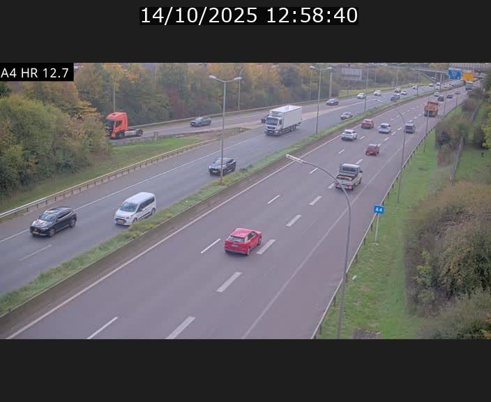 <h2>Traffic live webcam Luxembourg Esch sur Alzette - A4 - BK 12.7 - direction Esch-Belval</h2>
