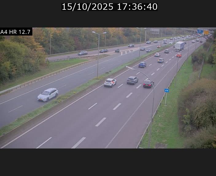 <h2>Traffic live webcam Luxembourg Esch sur Alzette - A4 - BK 12.7 - direction Esch-Belval</h2>