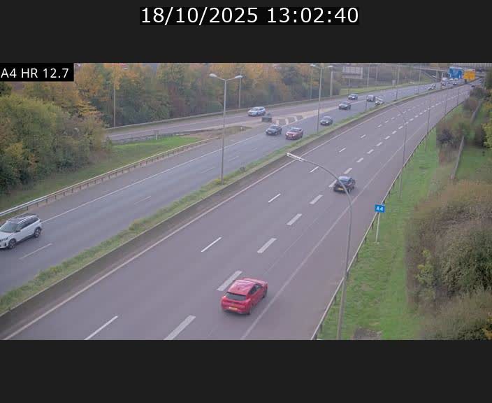 <h2>Traffic live webcam Luxembourg Esch sur Alzette - A4 - BK 12.7 - direction Esch-Belval</h2>