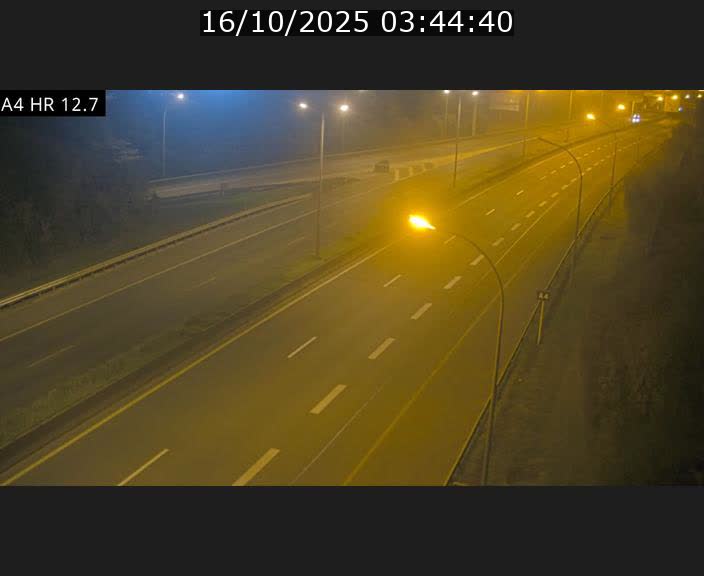 <h2>Traffic live webcam Luxembourg Esch sur Alzette - A4 - BK 12.7 - direction Esch-Belval</h2>