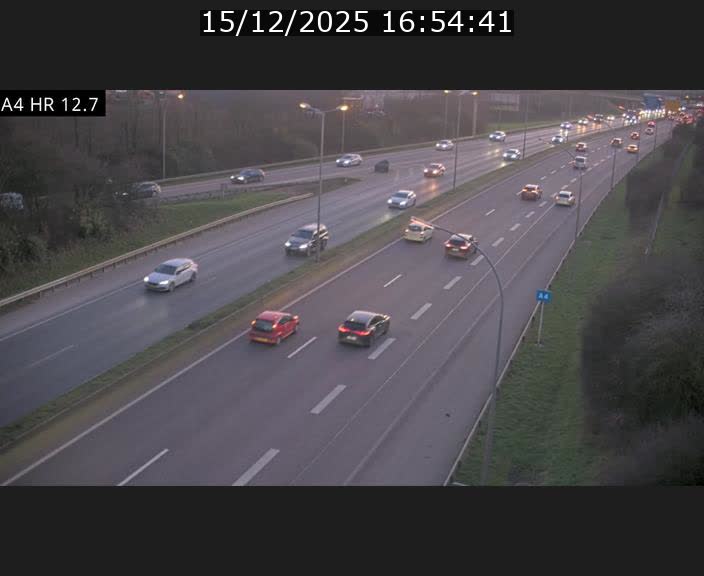 <h2>Traffic live webcam Luxembourg Esch sur Alzette - A4 - BK 12.7 - direction Esch-Belval</h2>