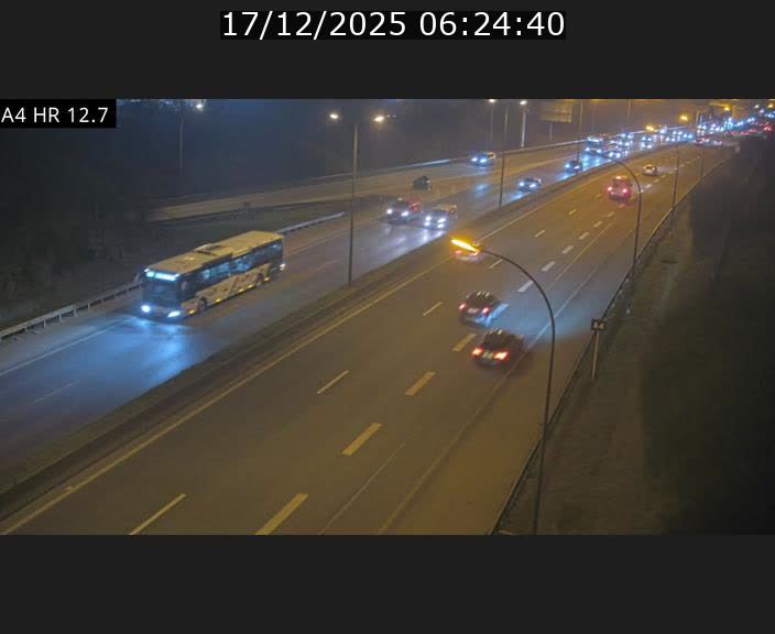 <h2>Traffic live webcam Luxembourg Esch sur Alzette - A4 - BK 12.7 - direction Esch-Belval</h2>