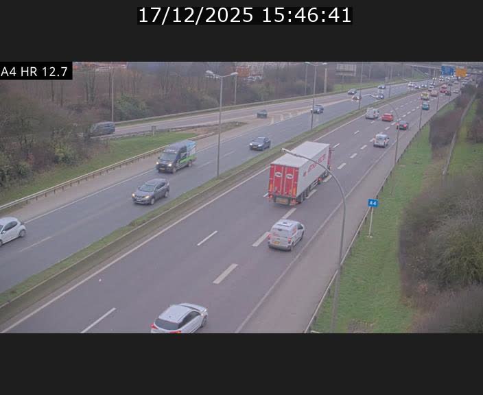<h2>Traffic live webcam Luxembourg Esch sur Alzette - A4 - BK 12.7 - direction Esch-Belval</h2>