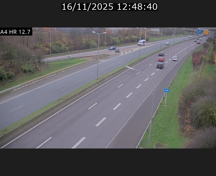 <h2>Traffic live webcam Luxembourg Esch sur Alzette - A4 - BK 12.7 - direction Esch-Belval</h2>