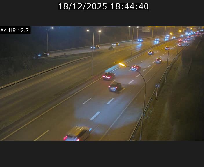 <h2>Traffic live webcam Luxembourg Esch sur Alzette - A4 - BK 12.7 - direction Esch-Belval</h2>