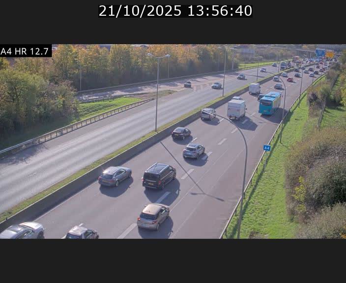 <h2>Traffic live webcam Luxembourg Esch sur Alzette - A4 - BK 12.7 - direction Esch-Belval</h2>