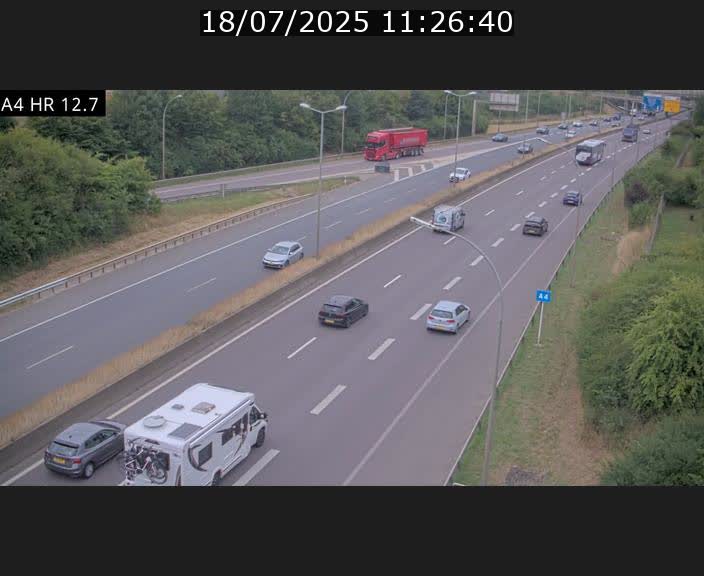Traffic live webcam Luxembourg Esch sur Alzette - A4 - BK 12.7 - direction Esch-Belval