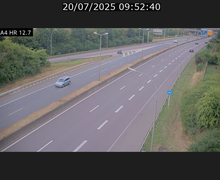 Traffic live webcam Luxembourg Esch sur Alzette - A4 - BK 12.7 - direction Esch-Belval