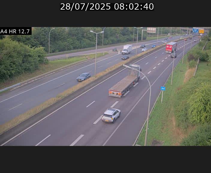 Traffic live webcam Luxembourg Esch sur Alzette - A4 - BK 12.7 - direction Esch-Belval