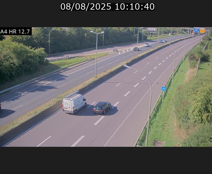 Traffic live webcam Luxembourg Esch sur Alzette - A4 - BK 12.7 - direction Esch-Belval