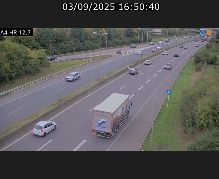 Traffic live webcam Luxembourg Esch sur Alzette - A4 - BK 12.7 - direction Esch-Belval