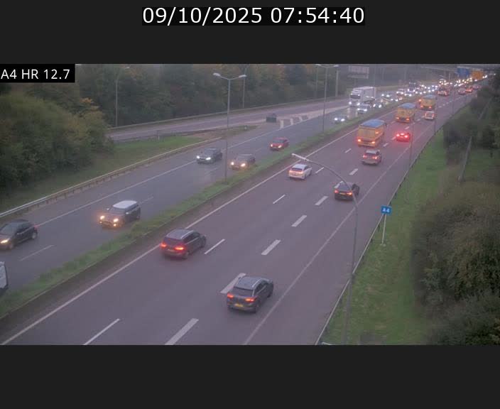 Traffic live webcam Luxembourg Esch sur Alzette - A4 - BK 12.7 - direction Esch-Belval