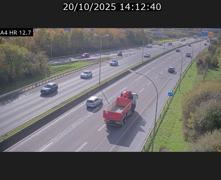 <h2>Traffic live webcam Luxembourg Esch sur Alzette - A4 - BK 12.7 - direction Esch-Belval</h2>
