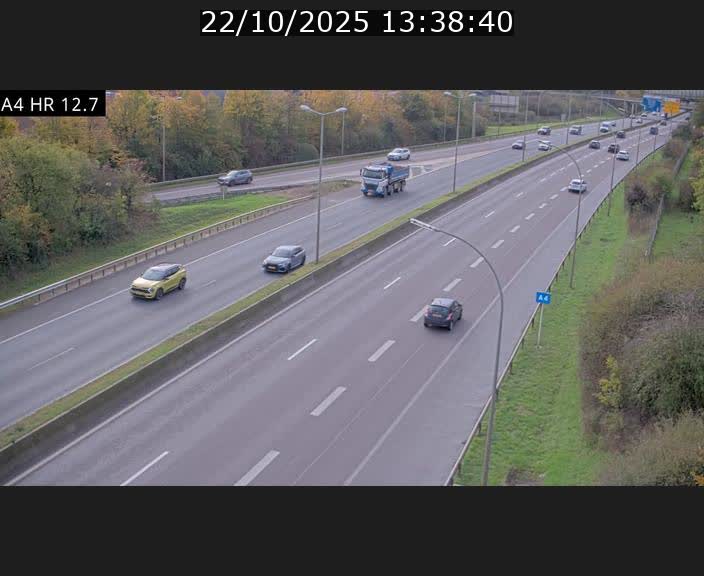 <h2>Traffic live webcam Luxembourg Esch sur Alzette - A4 - BK 12.7 - direction Esch-Belval</h2>