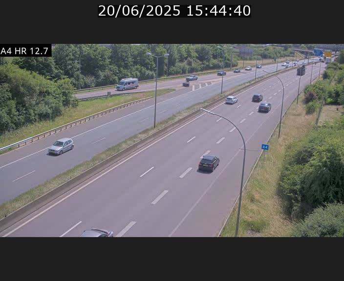 <h2>Traffic live webcam Luxembourg Esch sur Alzette - A4 - BK 12.7 - direction Esch-Belval</h2>