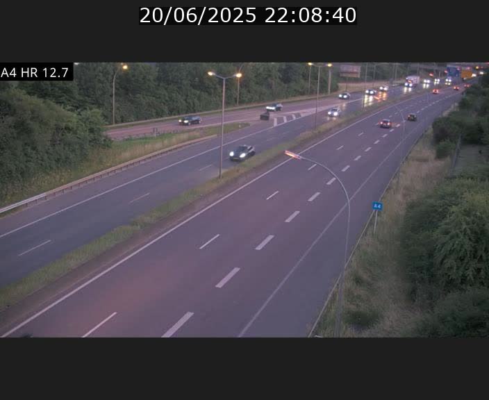 <h2>Traffic live webcam Luxembourg Esch sur Alzette - A4 - BK 12.7 - direction Esch-Belval</h2>