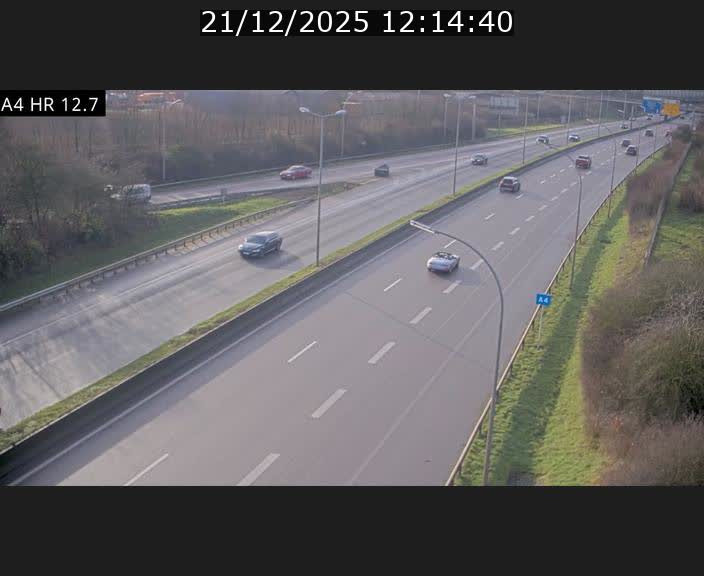 <h2>Traffic live webcam Luxembourg Esch sur Alzette - A4 - BK 12.7 - direction Esch-Belval</h2>