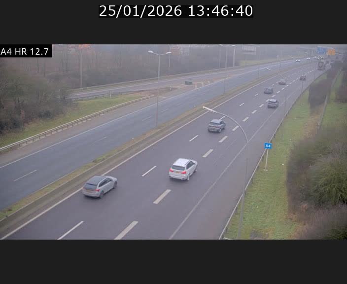 <h2>Traffic live webcam Luxembourg Esch sur Alzette - A4 - BK 12.7 - direction Esch-Belval</h2>