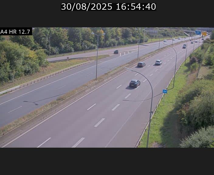 <h2>Traffic live webcam Luxembourg Esch sur Alzette - A4 - BK 12.7 - direction Esch-Belval</h2>