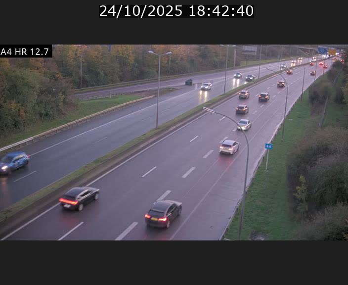 <h2>Traffic live webcam Luxembourg Esch sur Alzette - A4 - BK 12.7 - direction Esch-Belval</h2>