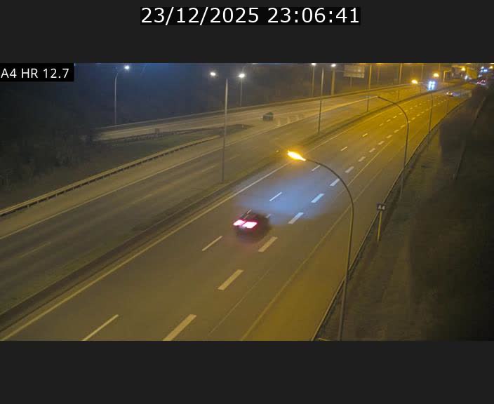 <h2>Traffic live webcam Luxembourg Esch sur Alzette - A4 - BK 12.7 - direction Esch-Belval</h2>