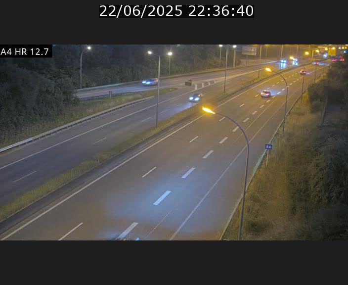 <h2>Traffic live webcam Luxembourg Esch sur Alzette - A4 - BK 12.7 - direction Esch-Belval</h2>