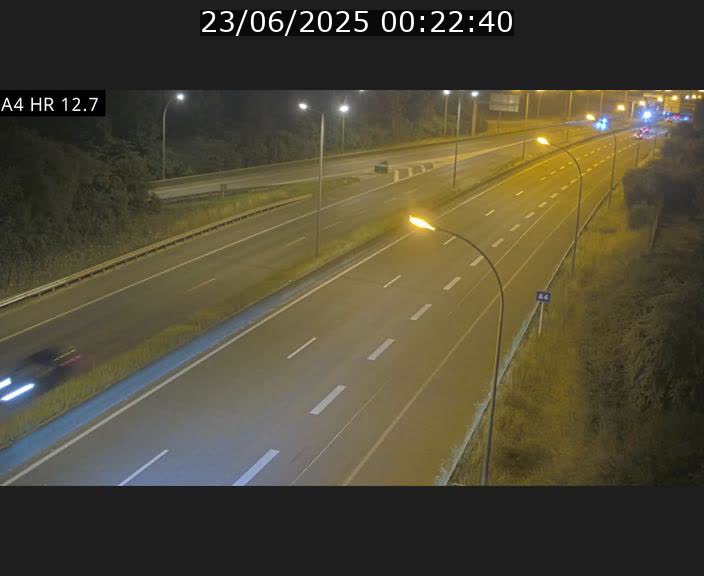 <h2>Traffic live webcam Luxembourg Esch sur Alzette - A4 - BK 12.7 - direction Esch-Belval</h2>