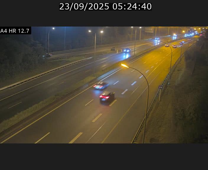 <h2>Traffic live webcam Luxembourg Esch sur Alzette - A4 - BK 12.7 - direction Esch-Belval</h2>