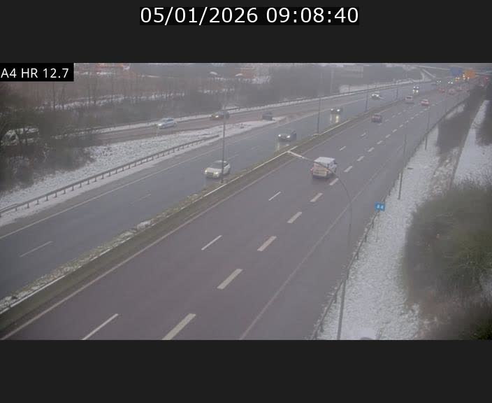 <h2>Traffic live webcam Luxembourg Esch sur Alzette - A4 - BK 12.7 - direction Esch-Belval</h2>