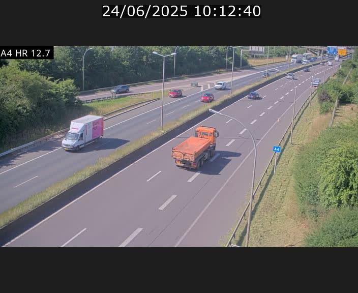 <h2>Traffic live webcam Luxembourg Esch sur Alzette - A4 - BK 12.7 - direction Esch-Belval</h2>
