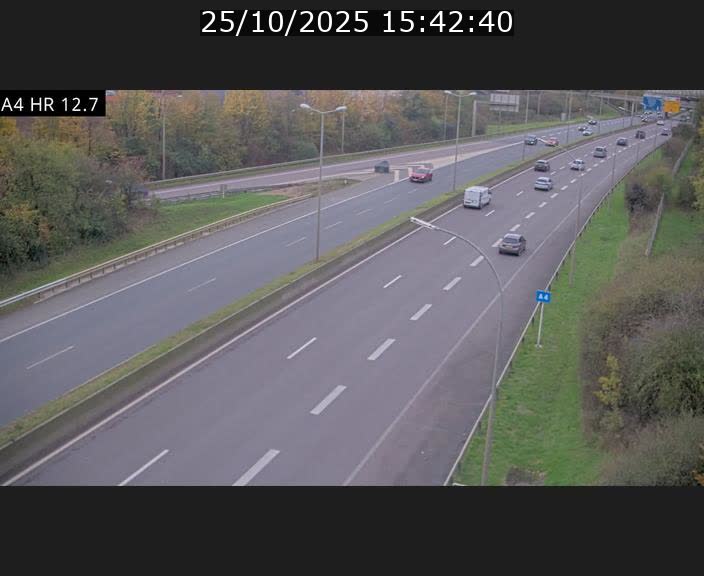 <h2>Traffic live webcam Luxembourg Esch sur Alzette - A4 - BK 12.7 - direction Esch-Belval</h2>