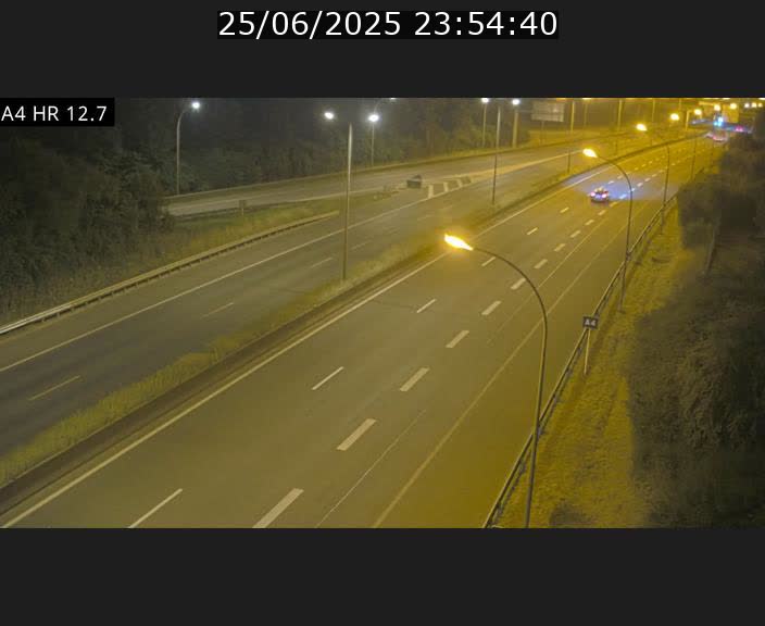 <h2>Traffic live webcam Luxembourg Esch sur Alzette - A4 - BK 12.7 - direction Esch-Belval</h2>