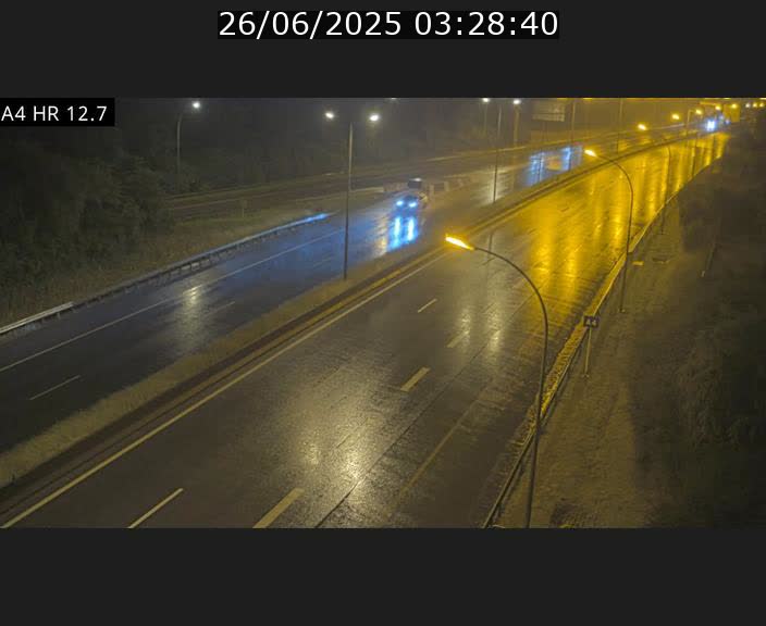 <h2>Traffic live webcam Luxembourg Esch sur Alzette - A4 - BK 12.7 - direction Esch-Belval</h2>