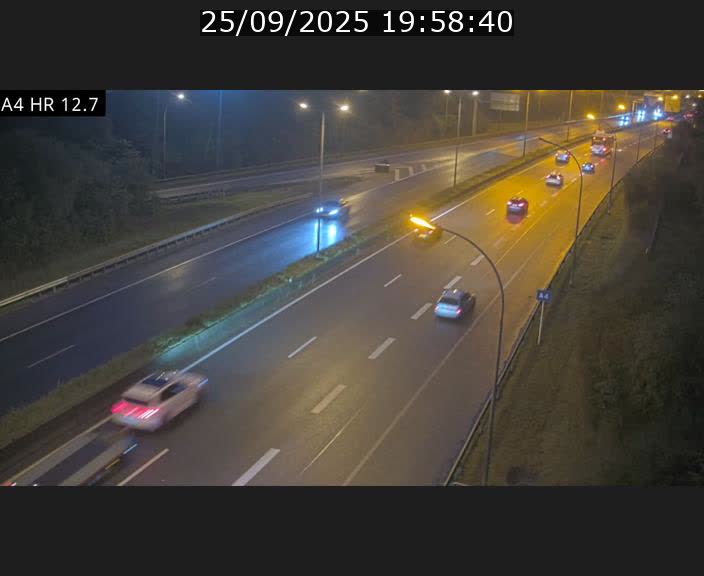 <h2>Traffic live webcam Luxembourg Esch sur Alzette - A4 - BK 12.7 - direction Esch-Belval</h2>