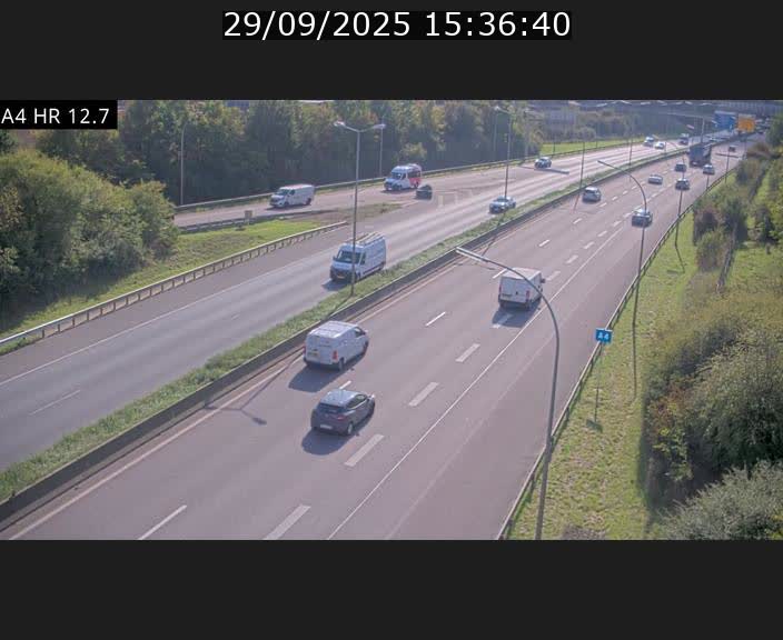 <h2>Traffic live webcam Luxembourg Esch sur Alzette - A4 - BK 12.7 - direction Esch-Belval</h2>