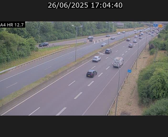 <h2>Traffic live webcam Luxembourg Esch sur Alzette - A4 - BK 12.7 - direction Esch-Belval</h2>