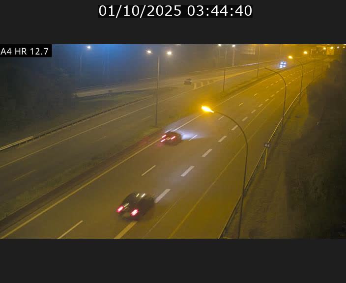 Traffic live webcam Luxembourg Esch sur Alzette - A4 - BK 12.7 - direction Esch-Belval