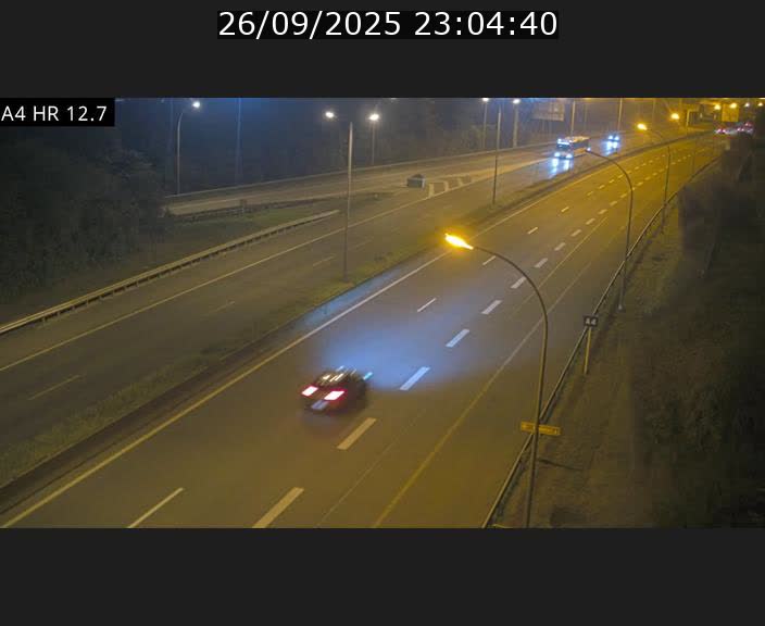 <h2>Traffic live webcam Luxembourg Esch sur Alzette - A4 - BK 12.7 - direction Esch-Belval</h2>