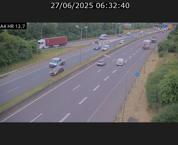 <h2>Traffic live webcam Luxembourg Esch sur Alzette - A4 - BK 12.7 - direction Esch-Belval</h2>