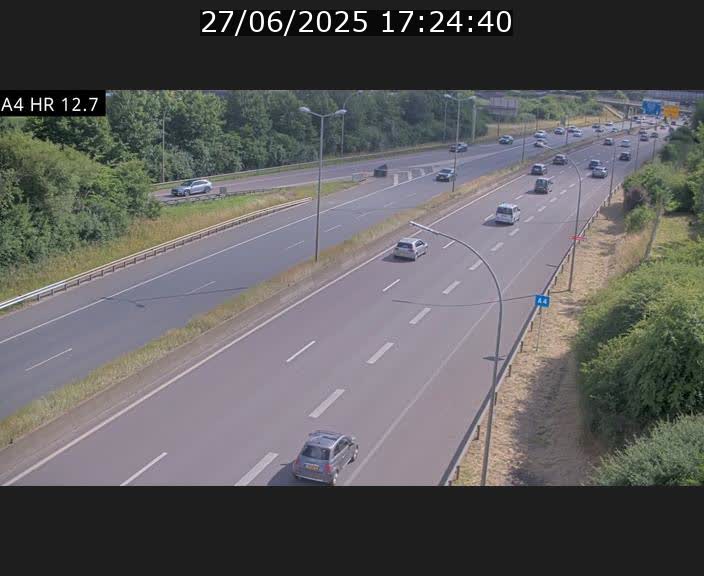 <h2>Traffic live webcam Luxembourg Esch sur Alzette - A4 - BK 12.7 - direction Esch-Belval</h2>