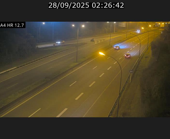 <h2>Traffic live webcam Luxembourg Esch sur Alzette - A4 - BK 12.7 - direction Esch-Belval</h2>