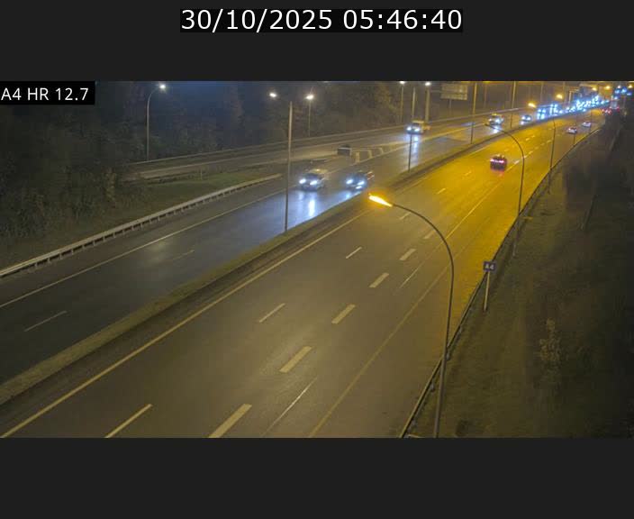 <h2>Traffic live webcam Luxembourg Esch sur Alzette - A4 - BK 12.7 - direction Esch-Belval</h2>