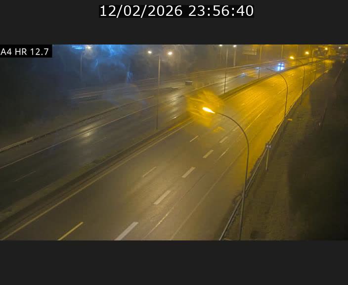 <h2>Traffic live webcam Luxembourg Esch sur Alzette - A4 - BK 12.7 - direction Esch-Belval</h2>