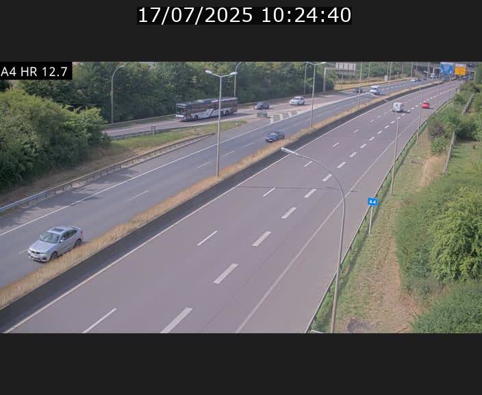 <h2>Traffic live webcam Luxembourg Esch sur Alzette - A4 - BK 12.7 - direction Esch-Belval</h2>