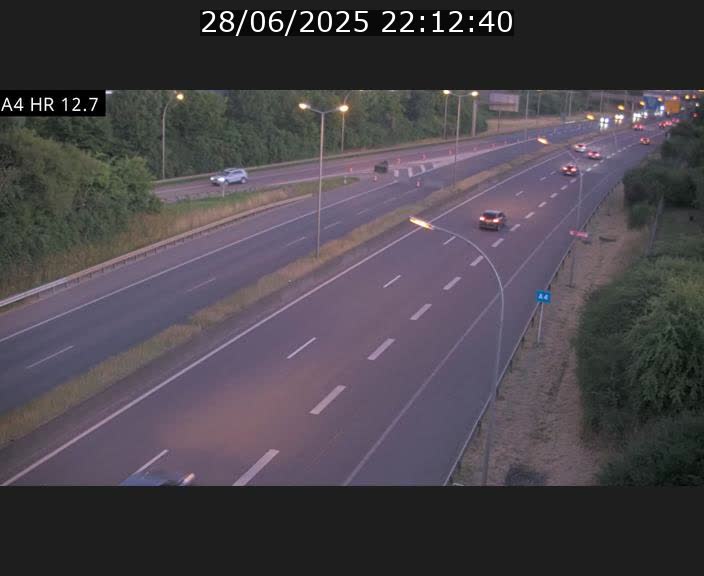 <h2>Traffic live webcam Luxembourg Esch sur Alzette - A4 - BK 12.7 - direction Esch-Belval</h2>