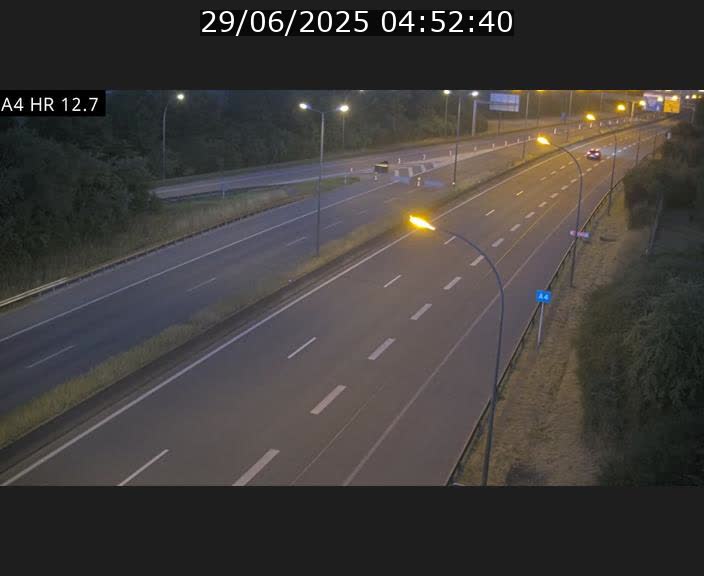 <h2>Traffic live webcam Luxembourg Esch sur Alzette - A4 - BK 12.7 - direction Esch-Belval</h2>